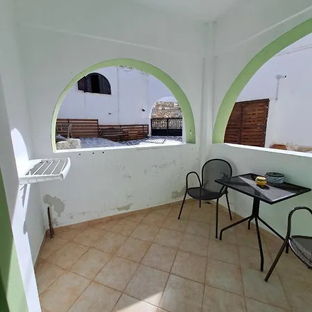 Apartment Naxos Olive & *