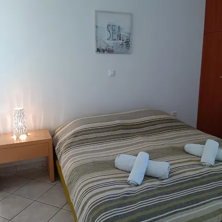 Naxos Olive & Apartment Engaraí