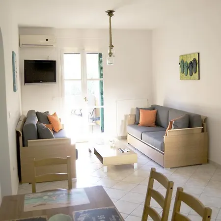 Naxos Olive & Engaraí