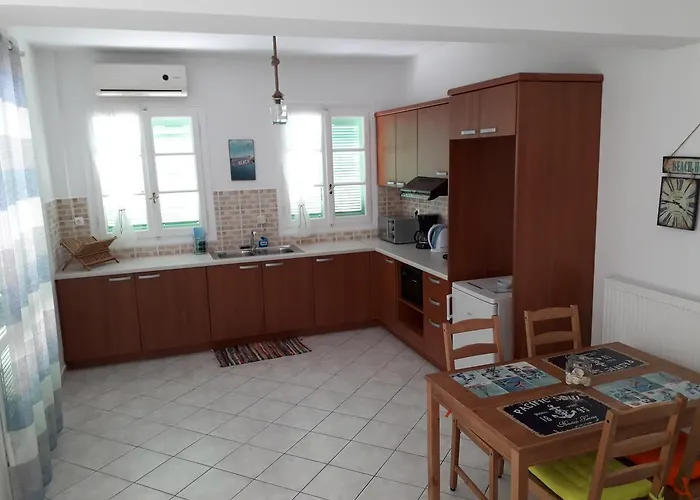 Naxos Olive & Διαμέρισμα