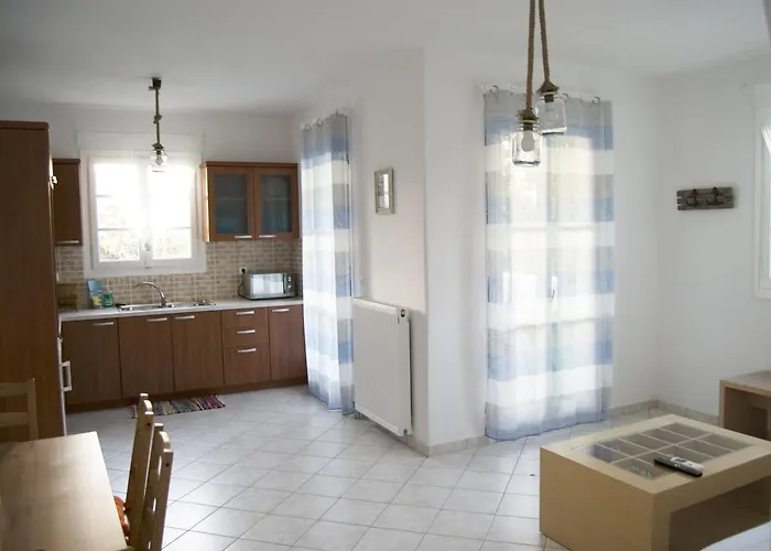 Naxos Olive & Διαμέρισμα Εγκαρές