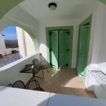 Naxos Olive & Engares