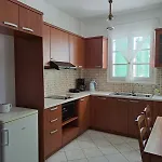 Naxos Olive & Appartement Engaraí