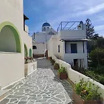 Naxos Olive & * Engaraí