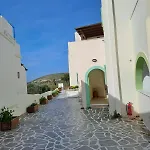 Naxos Olive & Engaraí