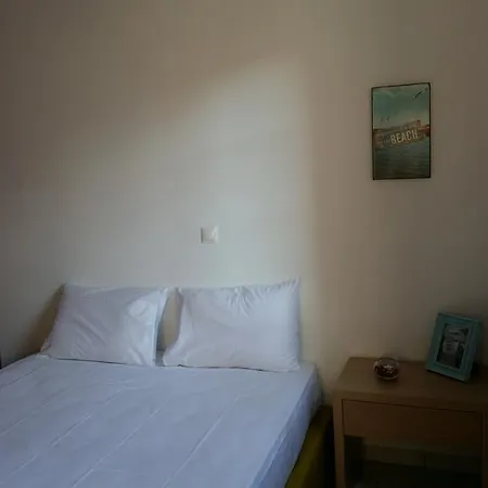 Naxos Olive & Appartement Engaraí