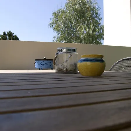 Naxos Olive & Appartement