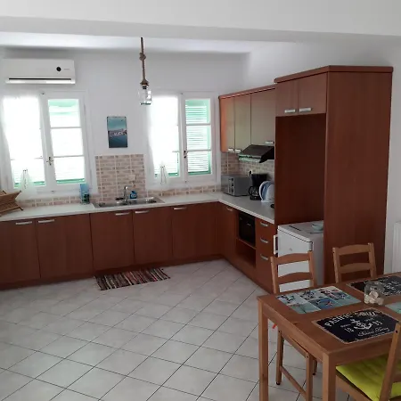 Naxos Olive & Apartamento