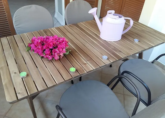 Naxos Olive & Апартаменты *