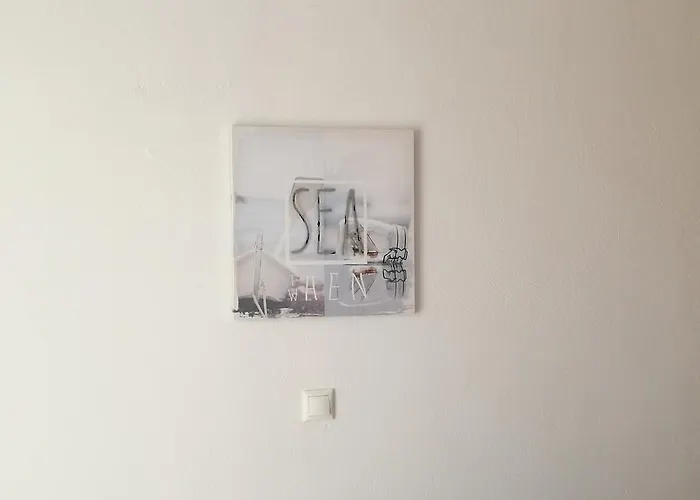 Naxos Olive & Апартаменты Engares